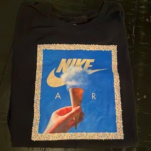 Nike T Shirt